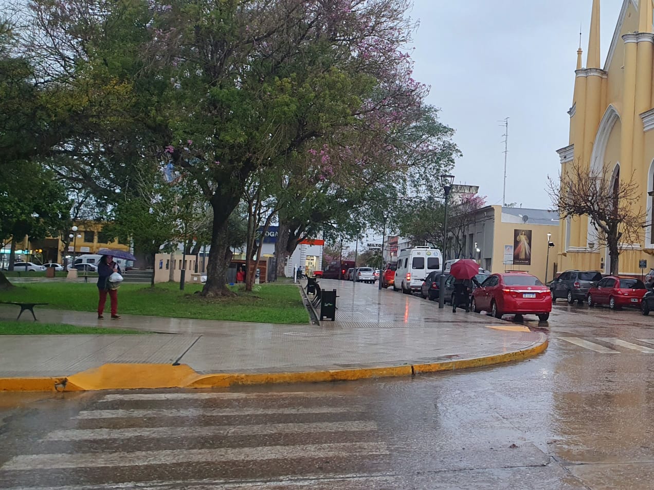 La Paz en alerta naranja por lluvias y tormentas